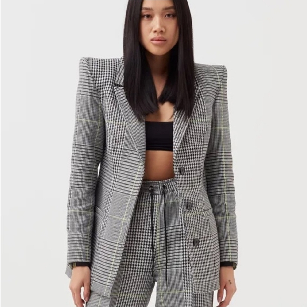 IVY PARK & ADIDAS Black and White Sport Coat with Classic Pattern